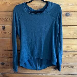 H‎ by Bordeaux Blue back zipper Sweater Small